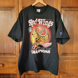 NWOT Vintage Pro Player Detroit Red Wings 1997 Stanley Cup Champ Black T-shirt